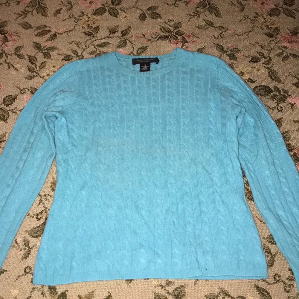 IRIS SINGER CASHMERE BLUE SWEATER SIZE SMALL